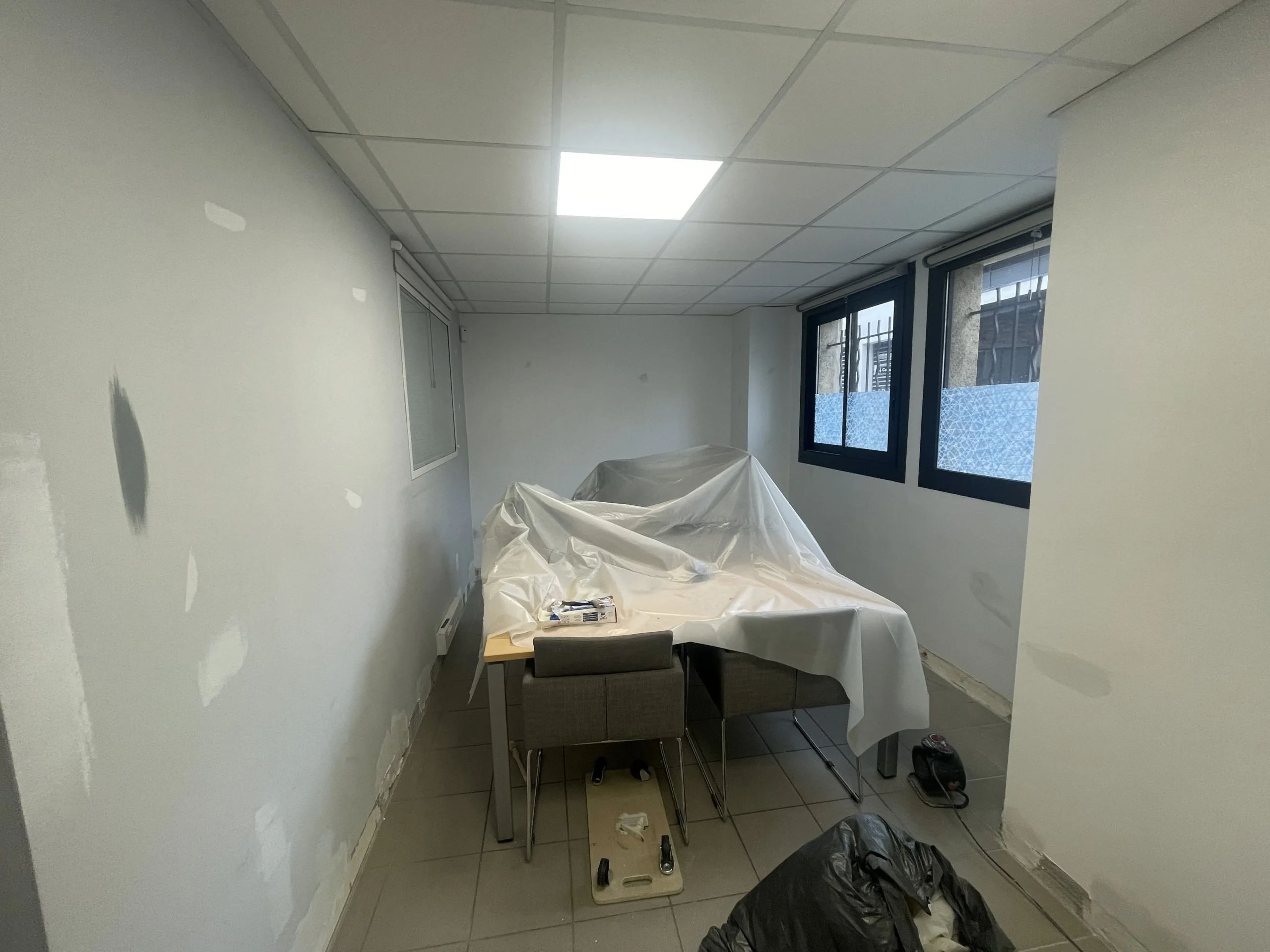 66ead29685079302029e2ee1 renovation bureau peinture interieur
